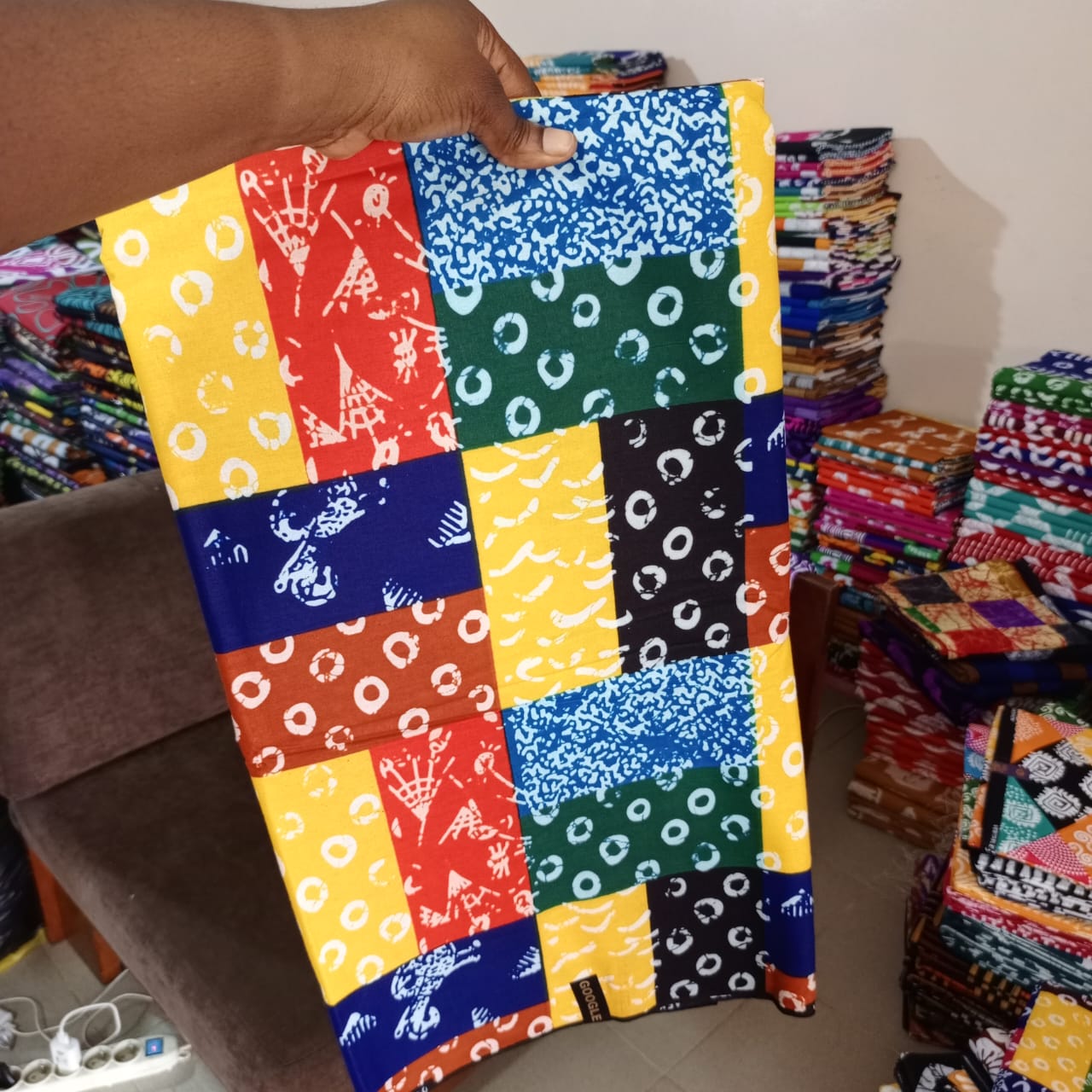 GOOGLE FASHION 100% COTON WAX NIGERIAN - multicolore jaune, rouge, bleu, vert, noir avec motif adire boule patché  
