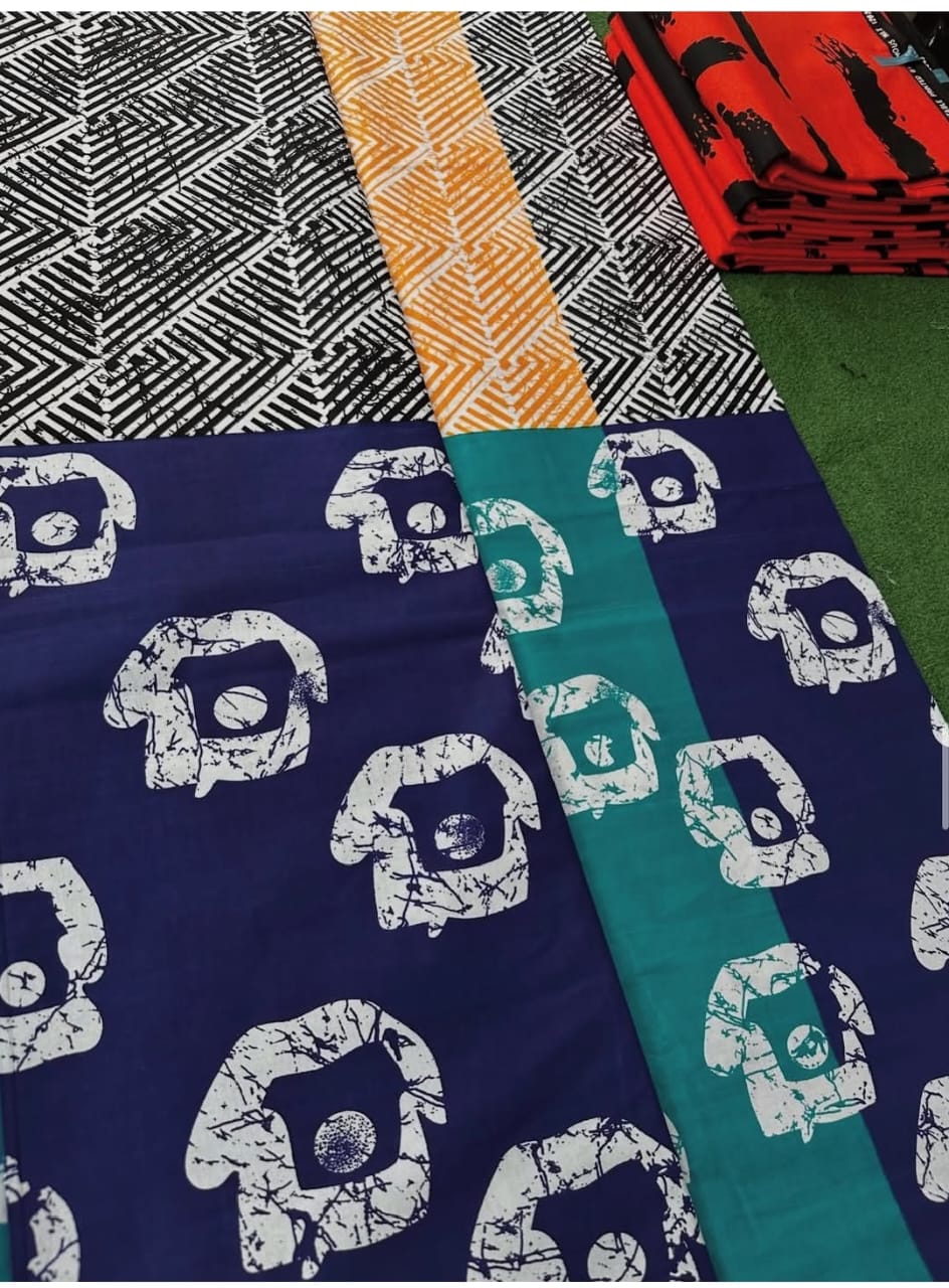 KANDY KRUSH 100% COTON WAX  NIGERIAN batik mixte chevrons symboles de couleurs bleu nuit, orange et vert   