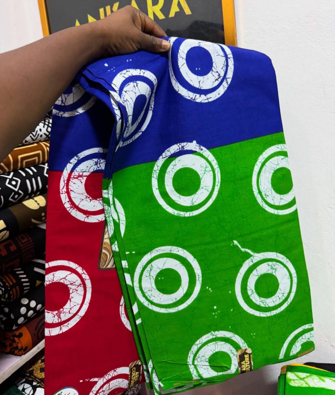 ARA CULTURE 100% COTON WAX NIGERIAN batik target cercles tricolore de couleurs bleu royal vert bordeaux  